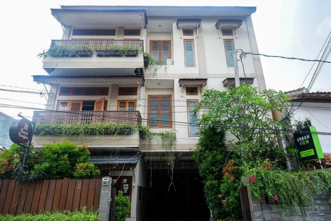 Urbanview Rumah Kandjani Yogyakarta Kejayan Exterior foto