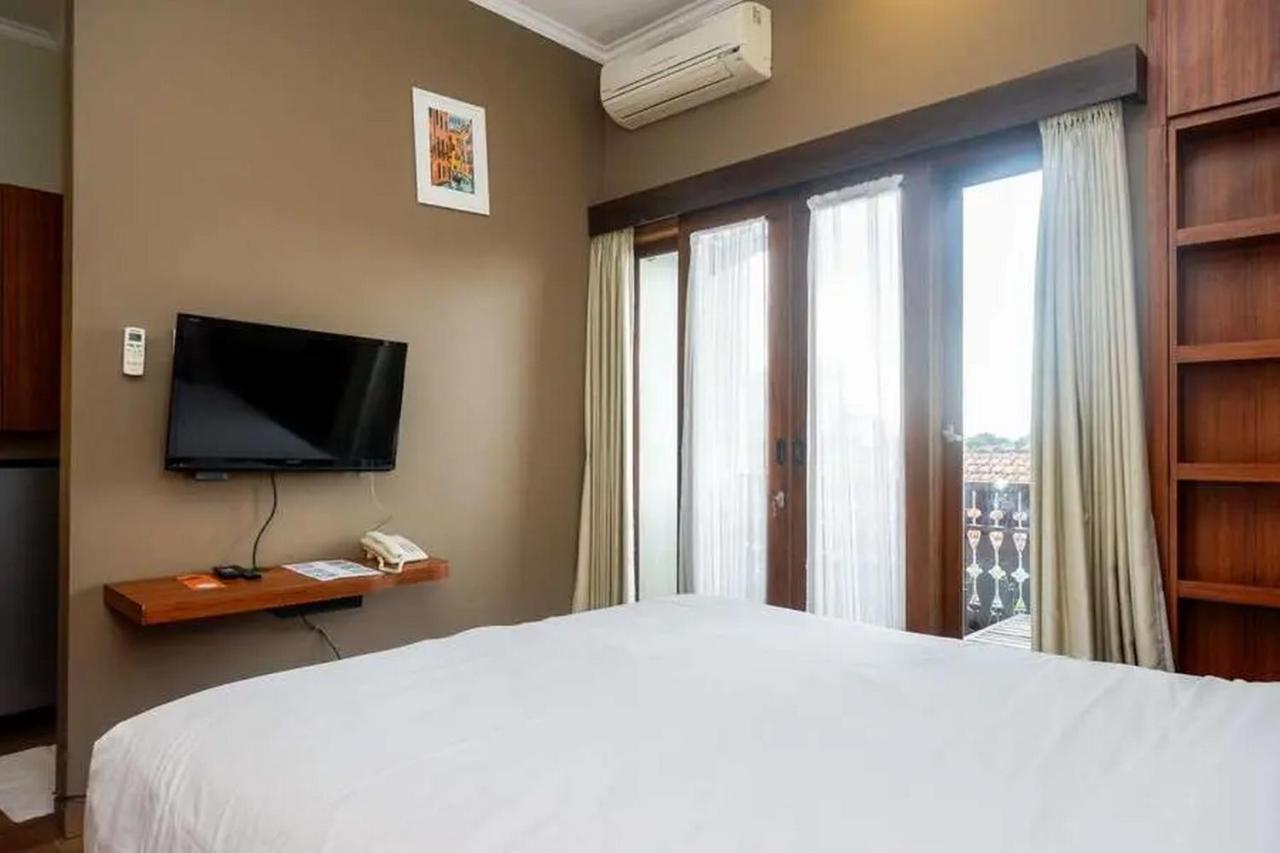 Urbanview Rumah Kandjani Yogyakarta Kejayan Exterior foto