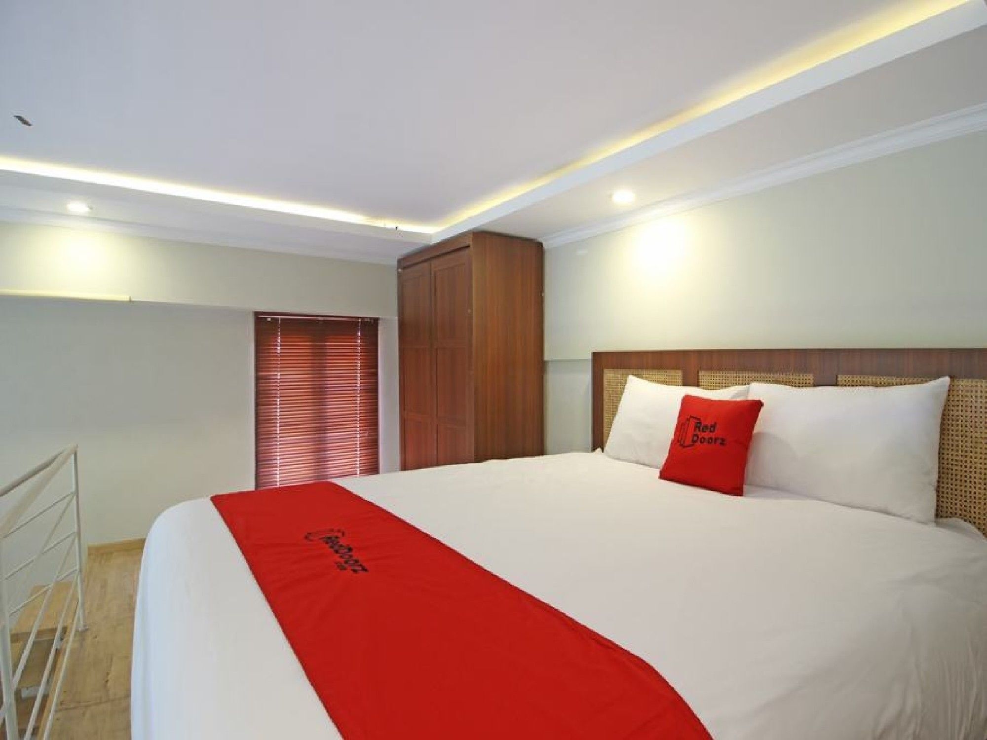 Urbanview Rumah Kandjani Yogyakarta Kejayan Exterior foto