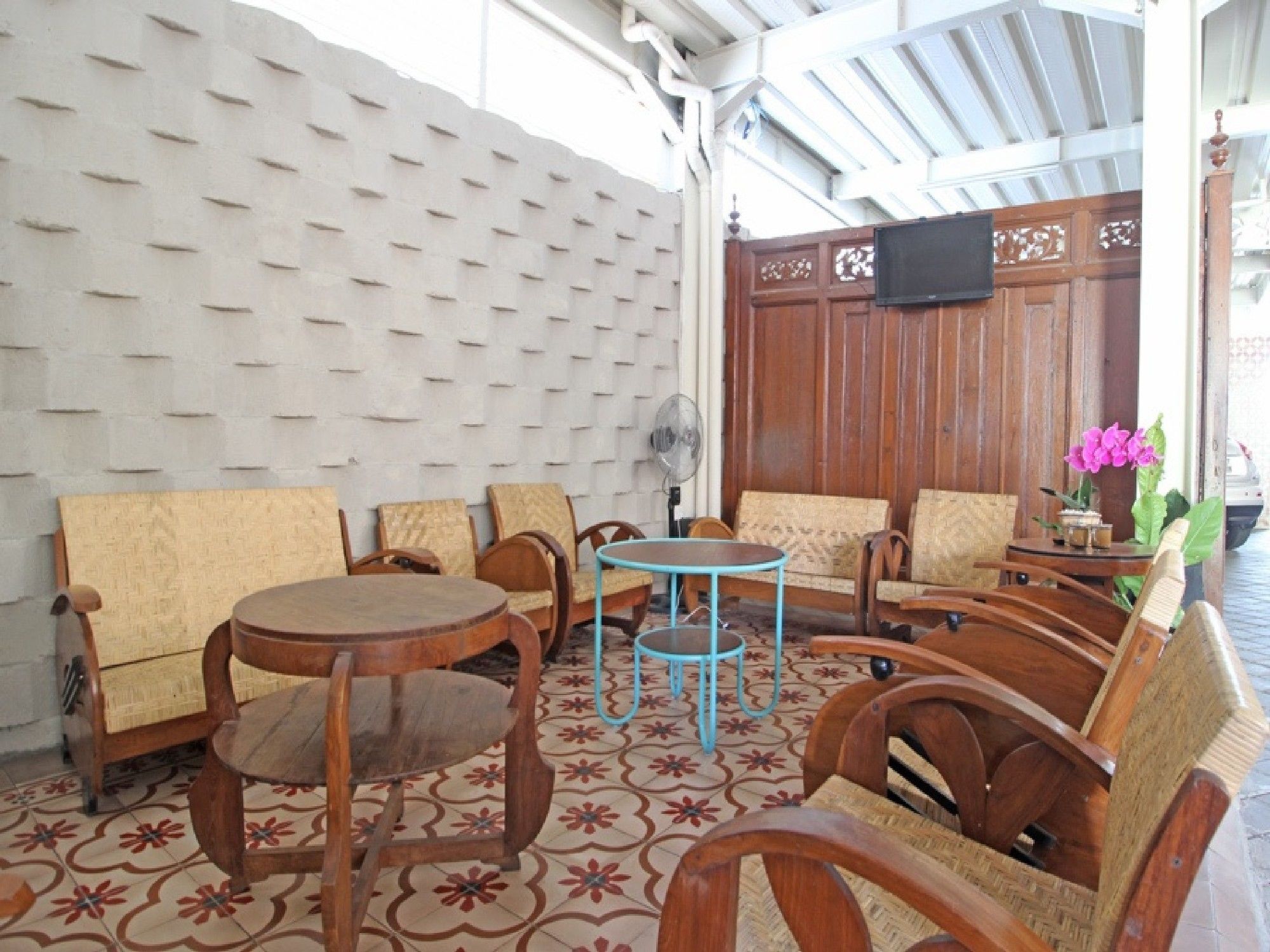 Urbanview Rumah Kandjani Yogyakarta Kejayan Exterior foto
